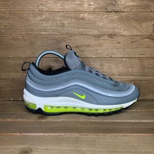 Unisex Nike Air Max 97 Athletic Shoes Size 8.5 Womens - Mens 7